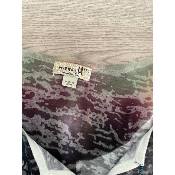 One World Live and Let live XXL top - Picture 2 of 9